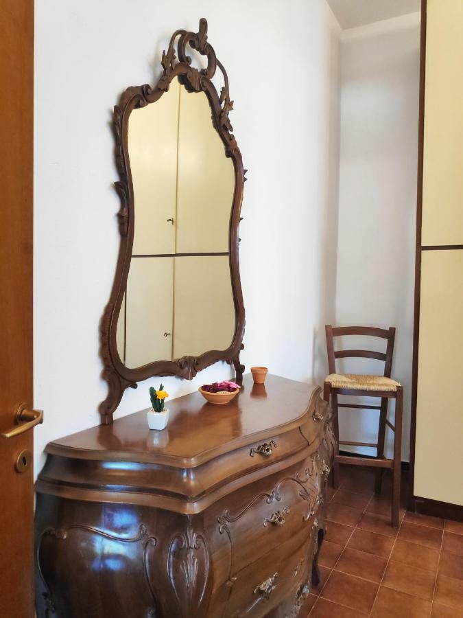 Freedom House Apartment La Spezia Bagian luar foto